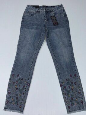 FDJ women's flower embroidered jeans size 4 NWT